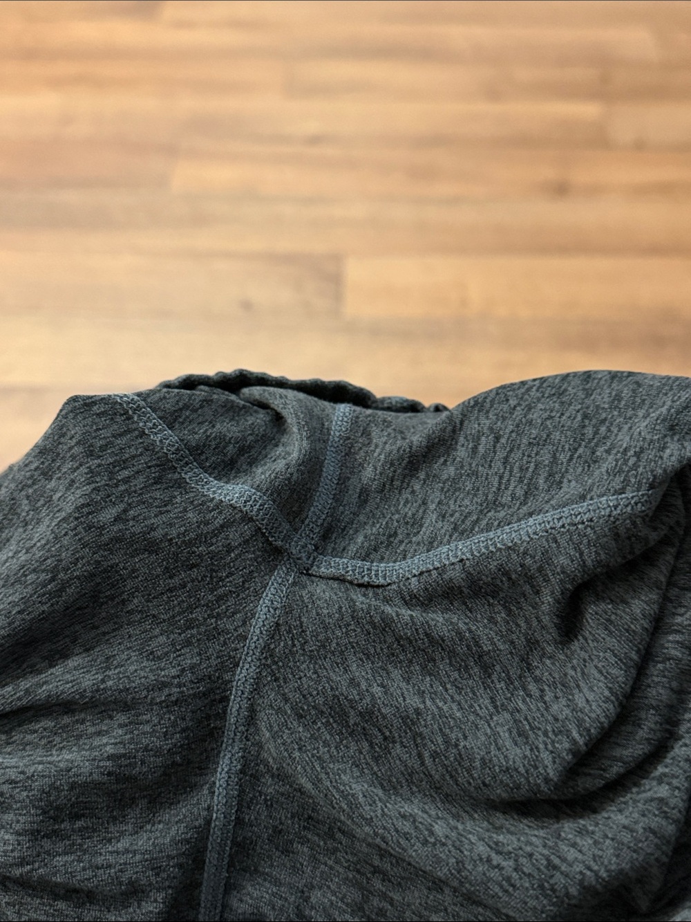 Vuori Size Small Performance Joggers Style VW303-L Heathered Dark Grey Comfy S - Picture 7 of 12